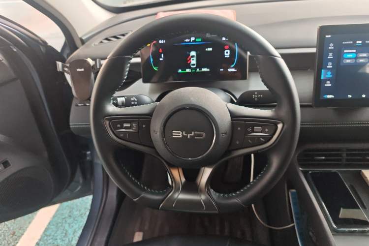 Used BYD Seal 05 DM-i 2026 DM-i 128KM Luxury Edition Steering Wheel