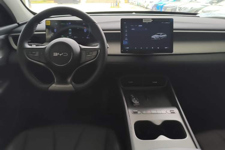 Used BYD Seal 05 DM-i 2026 DM-i 128KM Luxury Edition Center Console