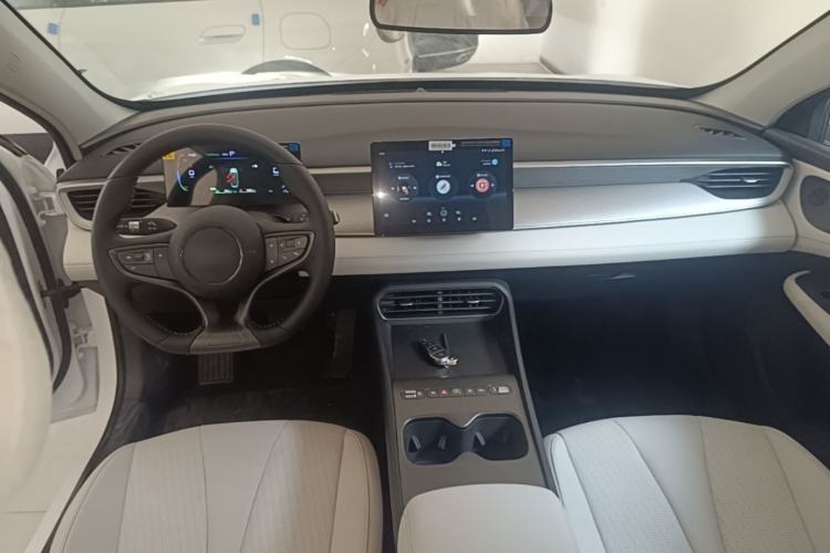 Used BYD Seal 05 DM-i 2026 DM-i 128KM Luxury Edition Center Console
