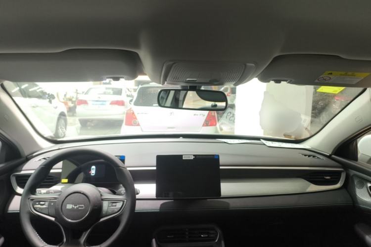 Used BYD Seal 05 DM-i 2026 DM-i 128KM Luxury Edition Center Console