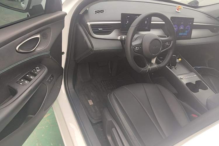 Used BYD Seal 05 DM-i 2026 DM-i 128KM Luxury Edition Driver Seat