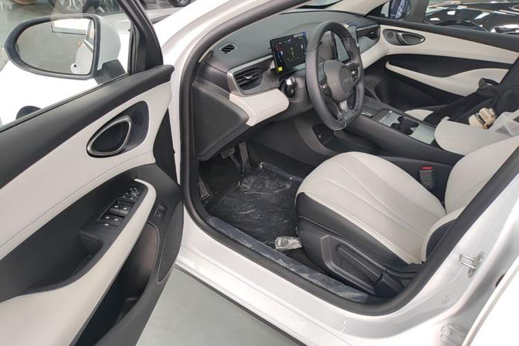 Used BYD Seal 05 DM-i 2026 DM-i 128KM Luxury Edition Driver Seat