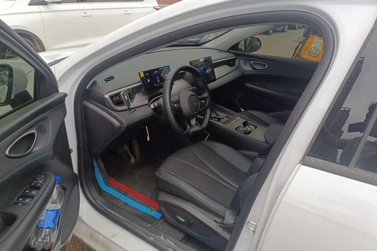 Used BYD Seal 05 DM-i 2026 Model DM-i 210KM Prestigious Version Driver Seat