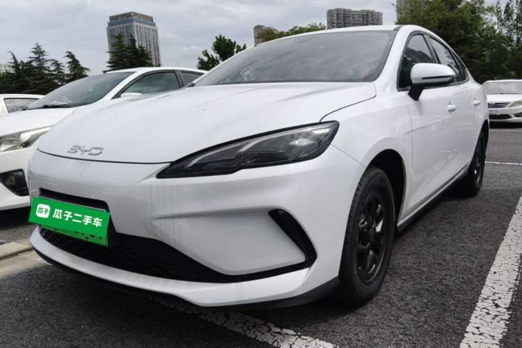 BYD Seal 05 DM-i 2026 DM-i 128KM Luxury Edition