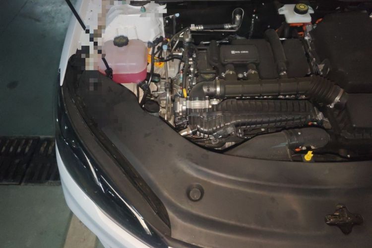 Used BYD Seal 05 DM-i 2026 Model DM-i 210KM Prestigious Version Engine Bay Right
