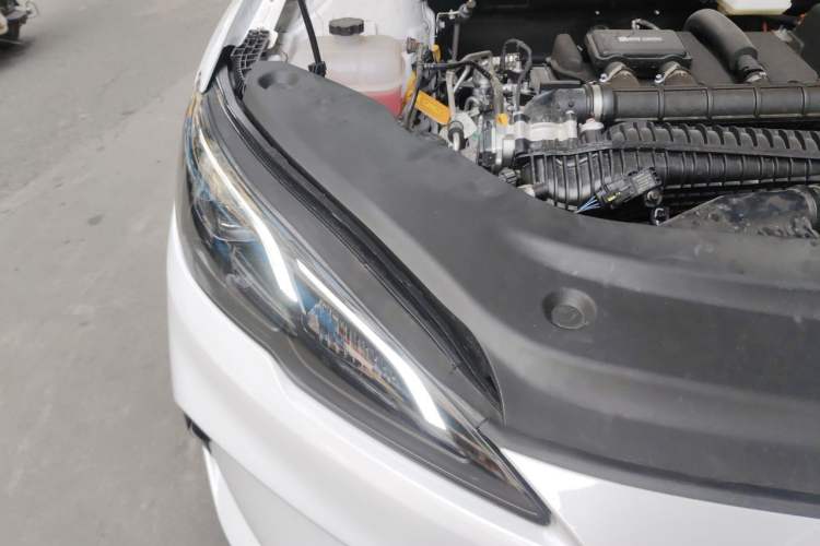 Used BYD Seal 05 DM-i 2026 DM-i 128KM Luxury Edition Engine Bay Right