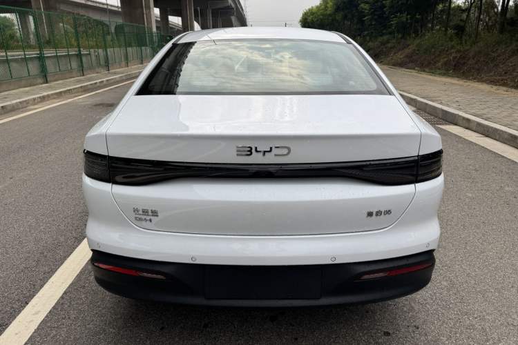 Used BYD Seal 05 DM-i 2026 DM-i 128KM Luxury Edition Exterior 5