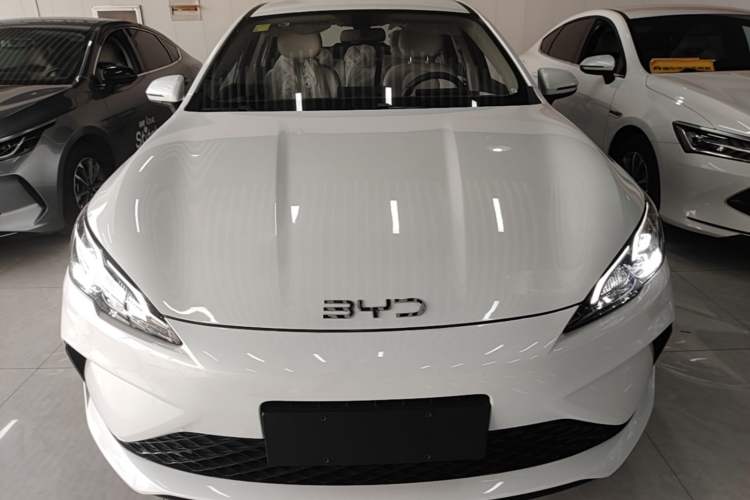 Used BYD Seal 05 DM-i 2026 DM-i 128KM Luxury Edition Front
