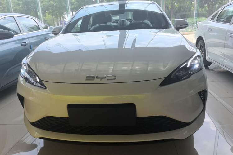 Used BYD Seal 05 DM-i 2026 DM-i 128KM Luxury Edition Front