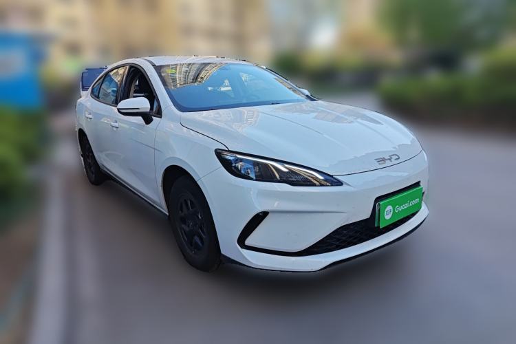 Used BYD Seal 05 DM-i 2026 DM-i 128KM Luxury Edition Front Right 45 Deg