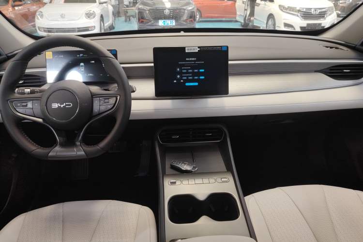 Used BYD Seal 05 DM-i 2026 DM-i 128KM Luxury Edition Gear Lever