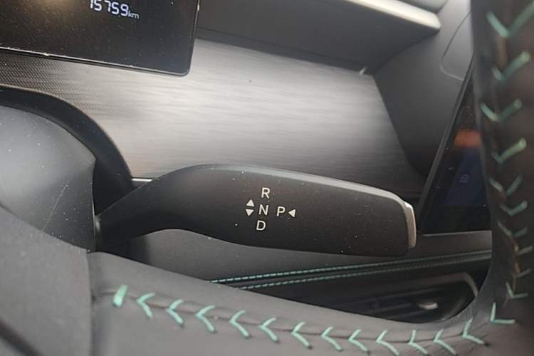 Used BYD Seal 05 DM-i 2026 DM-i 128KM Luxury Edition Gear Lever
