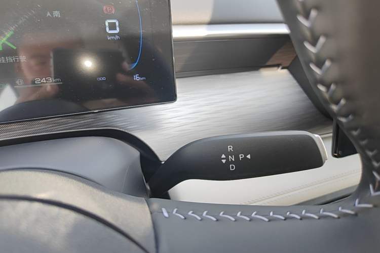 Used BYD Seal 05 DM-i 2026 DM-i 128KM Luxury Edition Gear Lever