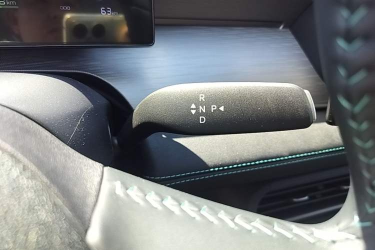 Used BYD Seal 05 DM-i 2026 DM-i 128KM Luxury Edition Gear Lever