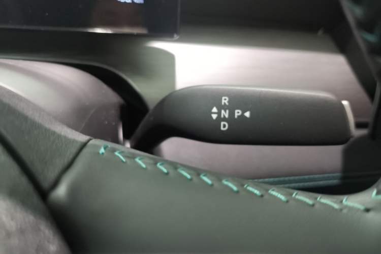 Used BYD Seal 05 DM-i 2026 DM-i 128KM Luxury Edition Gear Lever