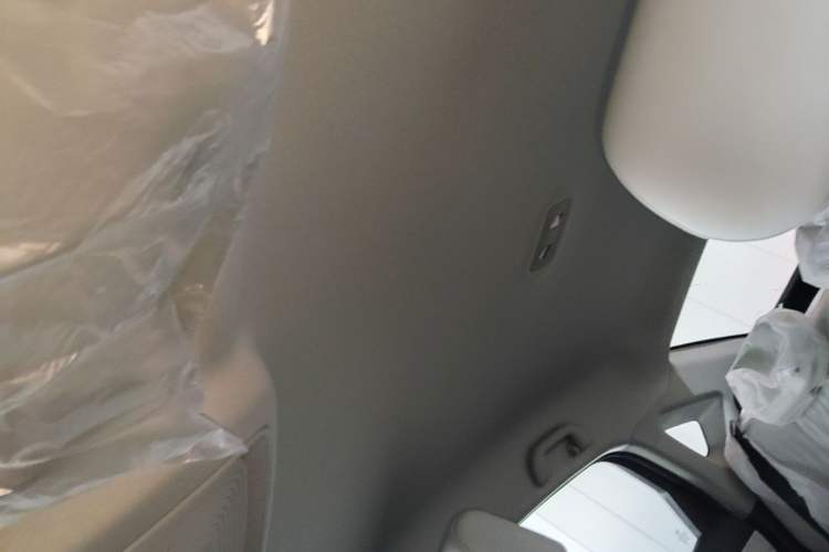 Used BYD Seal 05 DM-i 2026 DM-i 128KM Luxury Edition Headliner