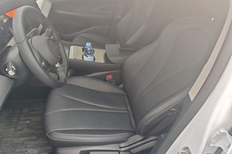 Used BYD Seal 05 DM-i 2026 DM-i 128KM Luxury Edition Left Front Seat