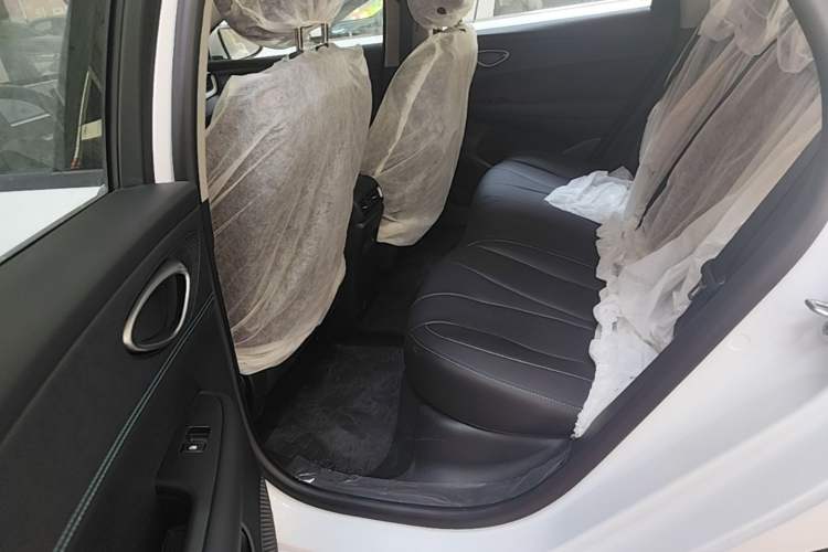 Used BYD Seal 05 DM-i 2026 DM-i 128KM Luxury Edition Left Rear Seat