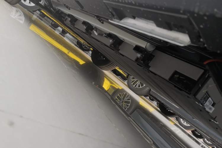 Used BYD Seal 05 DM-i 2026 DM-i 128KM Luxury Edition Left Side Sill