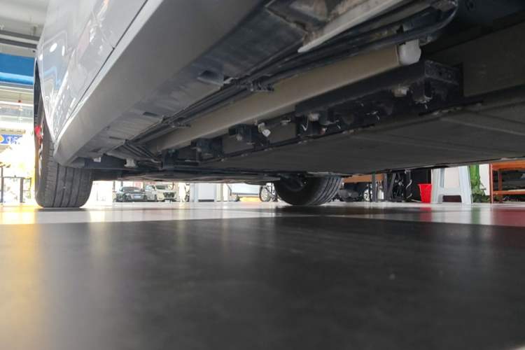 Used BYD Seal 05 DM-i 2026 Model DM-i 210KM Prestigious Version Left Side Sill