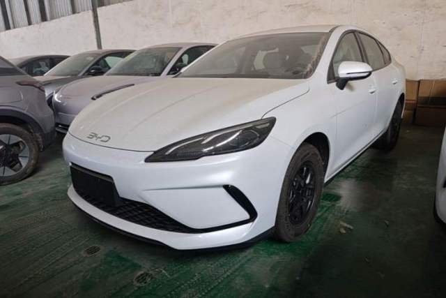 Gebrauchter BYD Seal 05 DM-i 2026 DM-i 128KM Luxury Edition
