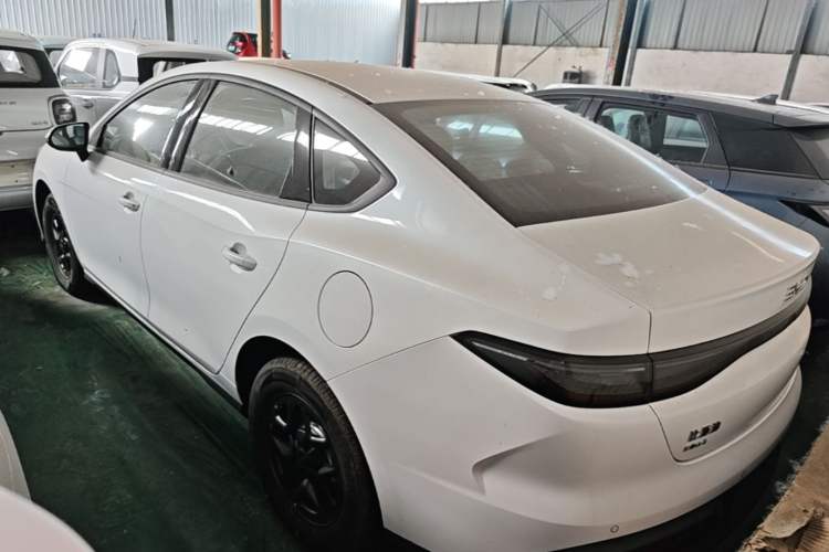 Used BYD Seal 05 DM-i 2026 DM-i 128KM Luxury Edition Rear Left 45 Deg