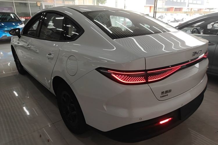 Used BYD Seal 05 DM-i 2026 DM-i 128KM Luxury Edition Rear Left 45 Deg