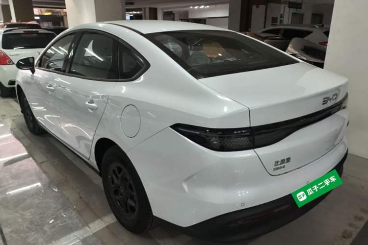 Used BYD Seal 05 DM-i 2026 DM-i 128KM Luxury Edition Rear Left 45 Deg