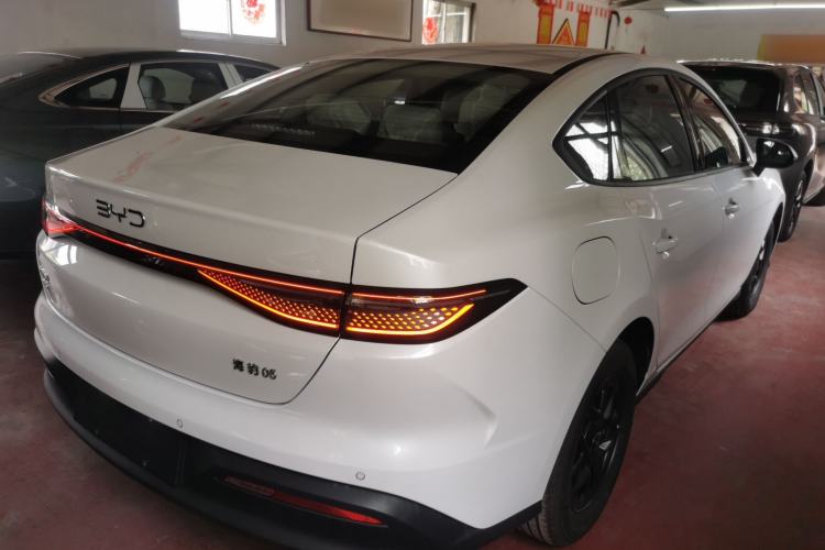 Used BYD Seal 05 DM-i 2026 DM-i 128KM Luxury Edition Rear Right 45 Deg