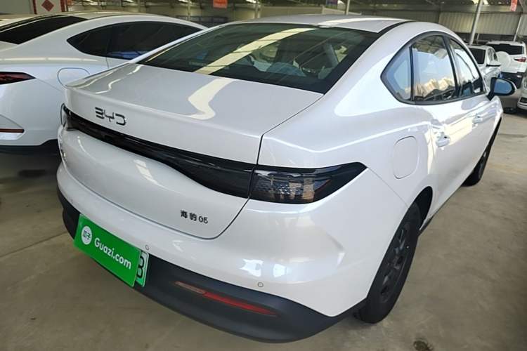 Used BYD Seal 05 DM-i 2026 DM-i 128KM Luxury Edition Rear Right 45 Deg