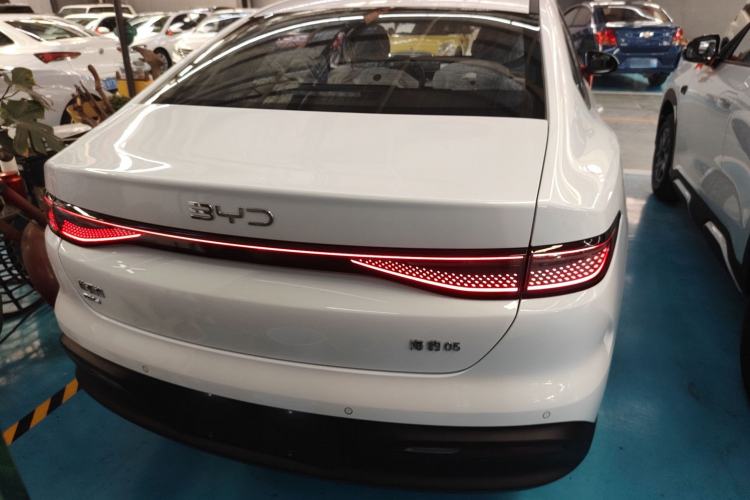 Used BYD Seal 05 DM-i 2026 DM-i 128KM Luxury Edition Rear