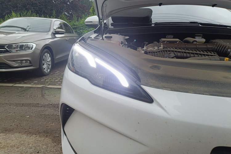 Used BYD Seal 05 DM-i 2026 Model DM-i 210KM Prestigious Version Right Front Headlight