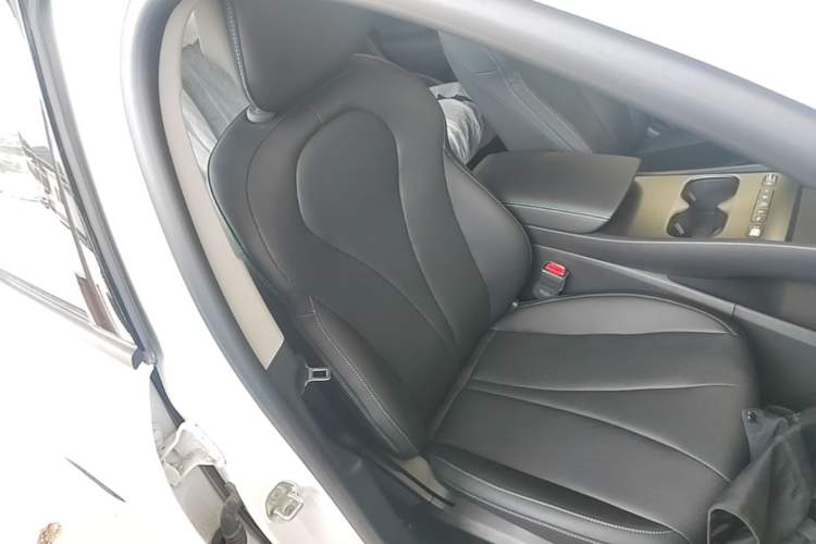 Used BYD Seal 05 DM-i 2026 DM-i 128KM Luxury Edition Right Front Seat