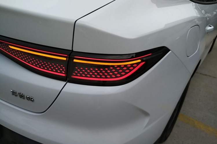 Used BYD Seal 05 DM-i 2026 DM-i 128KM Luxury Edition Right Rear Taillight