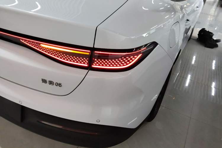 Used BYD Seal 05 DM-i 2026 DM-i 128KM Luxury Edition Right Rear Taillight