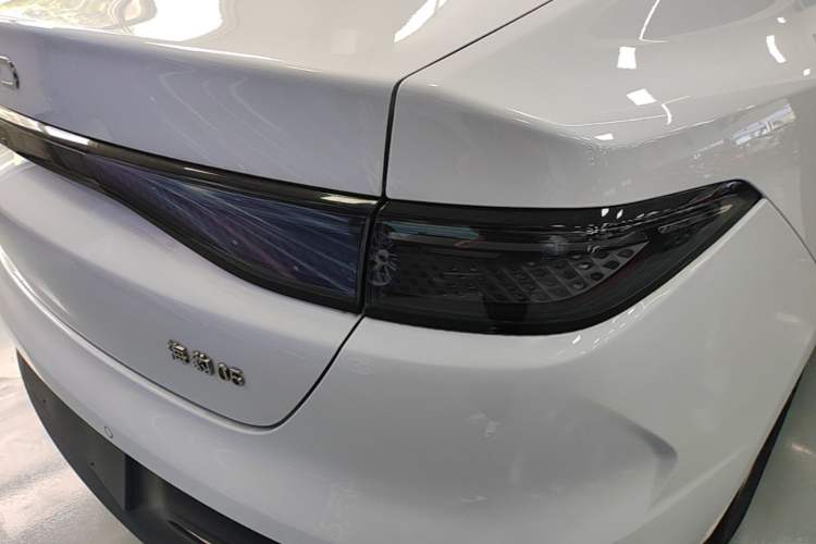 Used BYD Seal 05 DM-i 2026 DM-i 128KM Luxury Edition Right Rear Taillight