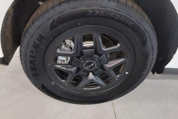 Used BYD Seal 05 DM-i 2026 DM-i 128KM Luxury Edition Right Rear Wheel Hub