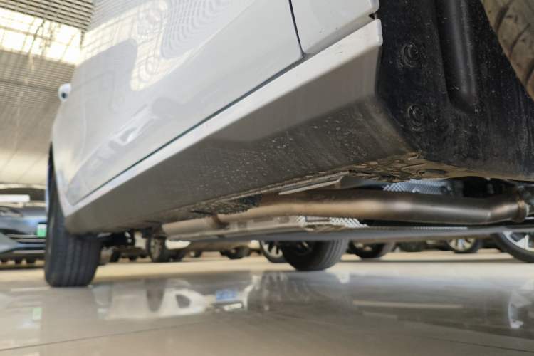 Used BYD Seal 05 DM-i 2026 DM-i 128KM Luxury Edition Right Side Sill