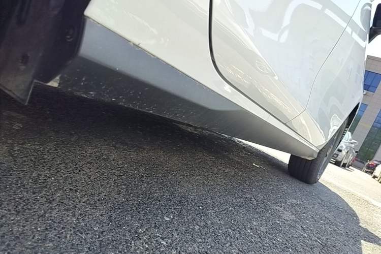 Used BYD Seal 05 DM-i 2026 DM-i 128KM Luxury Edition Right Side Sill