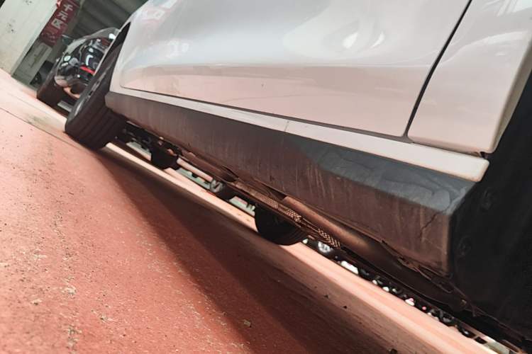 Used BYD Seal 05 DM-i 2026 DM-i 128KM Luxury Edition Right Side Sill