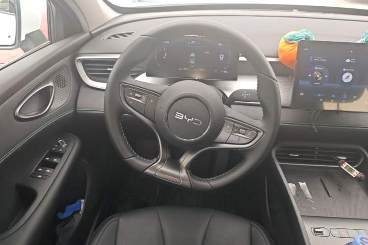 Used BYD Seal 05 DM-i 2026 DM-i 128KM Luxury Edition Steering Wheel