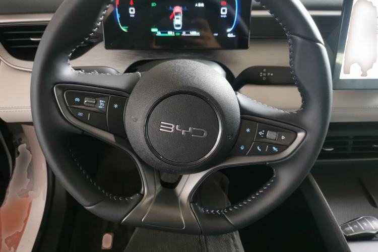 Used BYD Seal 05 DM-i 2026 DM-i 128KM Luxury Edition Steering Wheel