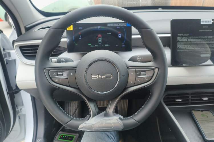 Used BYD Seal 05 DM-i 2026 DM-i 128KM Luxury Edition Steering Wheel