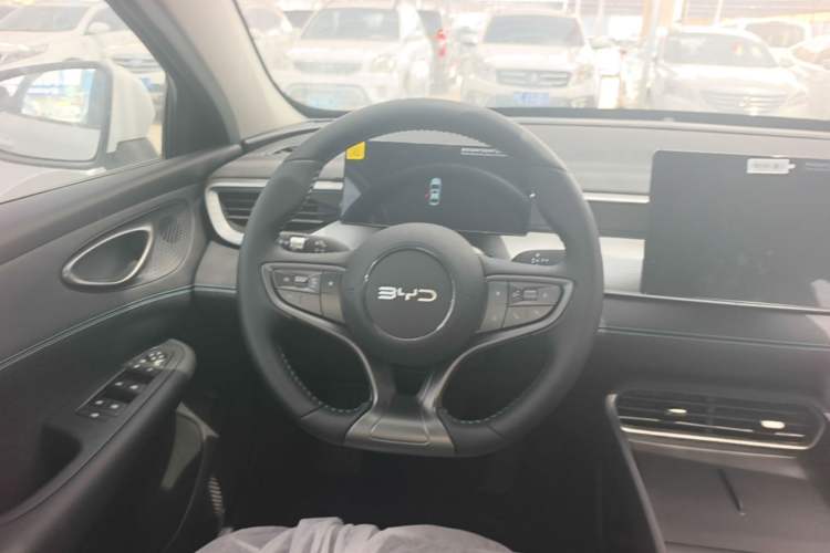 Used BYD Seal 05 DM-i 2026 DM-i 128KM Luxury Edition Steering Wheel