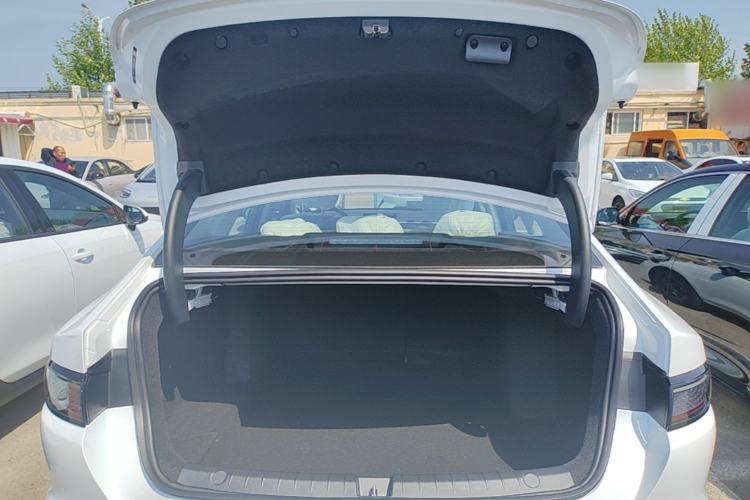 Used BYD Seal 05 DM-i 2026 DM-i 128KM Luxury Edition Trunk