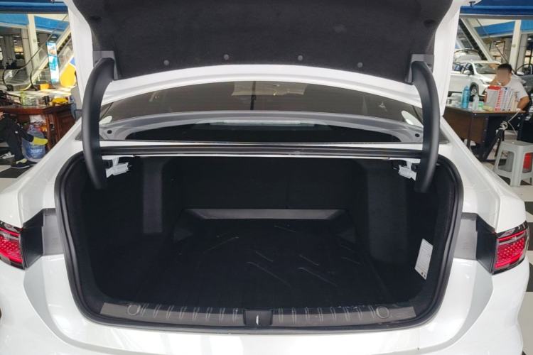 Used BYD Seal 05 DM-i 2026 Model DM-i 210KM Prestigious Version Trunk
