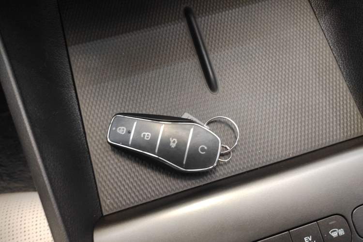 Used BYD Seal 05 DM-i 2026 DM-i 128KM Luxury Edition Vehicle Key