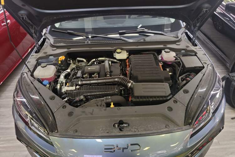 Used BYD Seal 06 DM-i Touring 2025 DM-i 80KM Prestigious Edition Engine Bay
