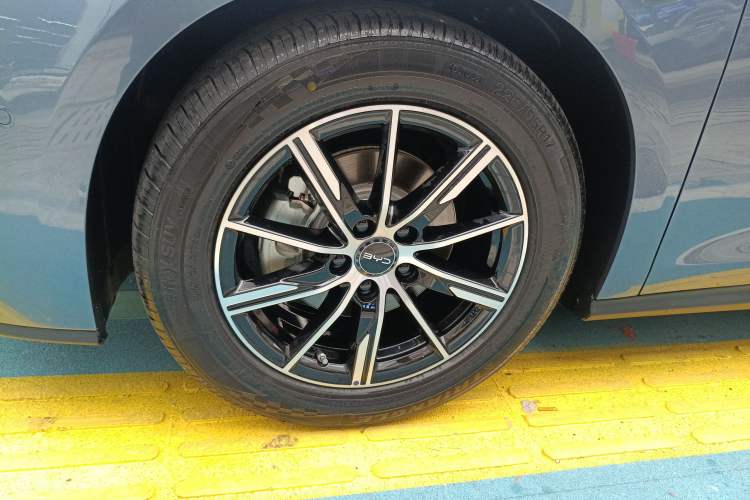 Used BYD Seal 06 DM-i Touring 2025 Model DM-i 150KM Deluxe Exterior 4