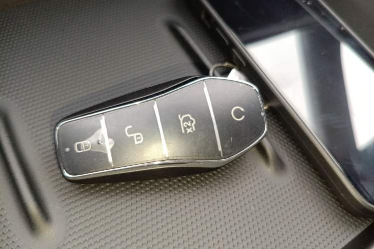 Used BYD Seal 06 DM-i Touring 2025 Model DM-i 150KM Deluxe Interior 1